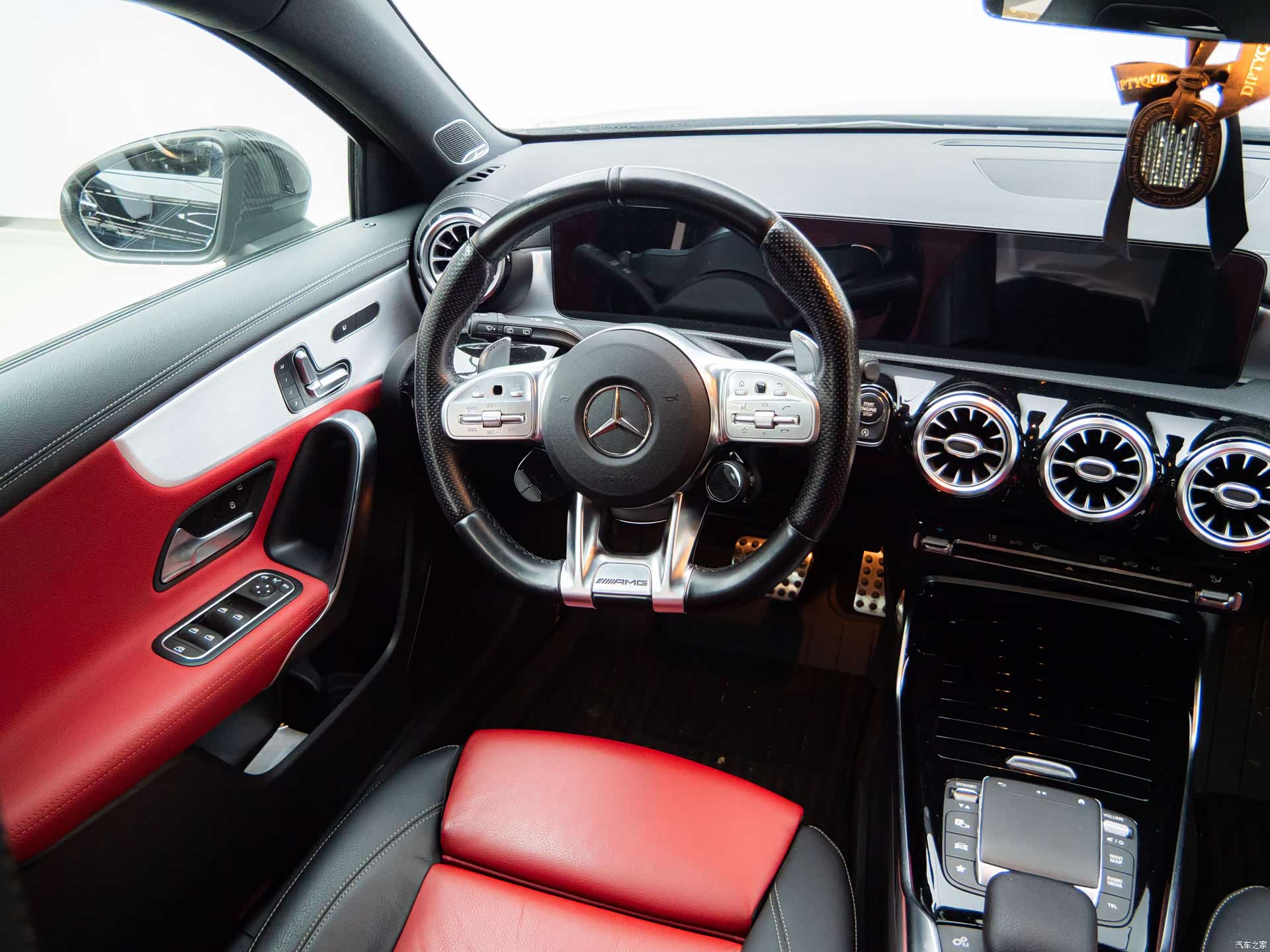 Mercedes-Benz A-Class, 2021 19