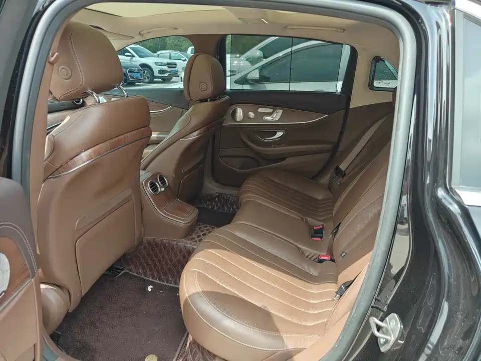 Mercedes-Benz E-class Mercedes-Benz E-class