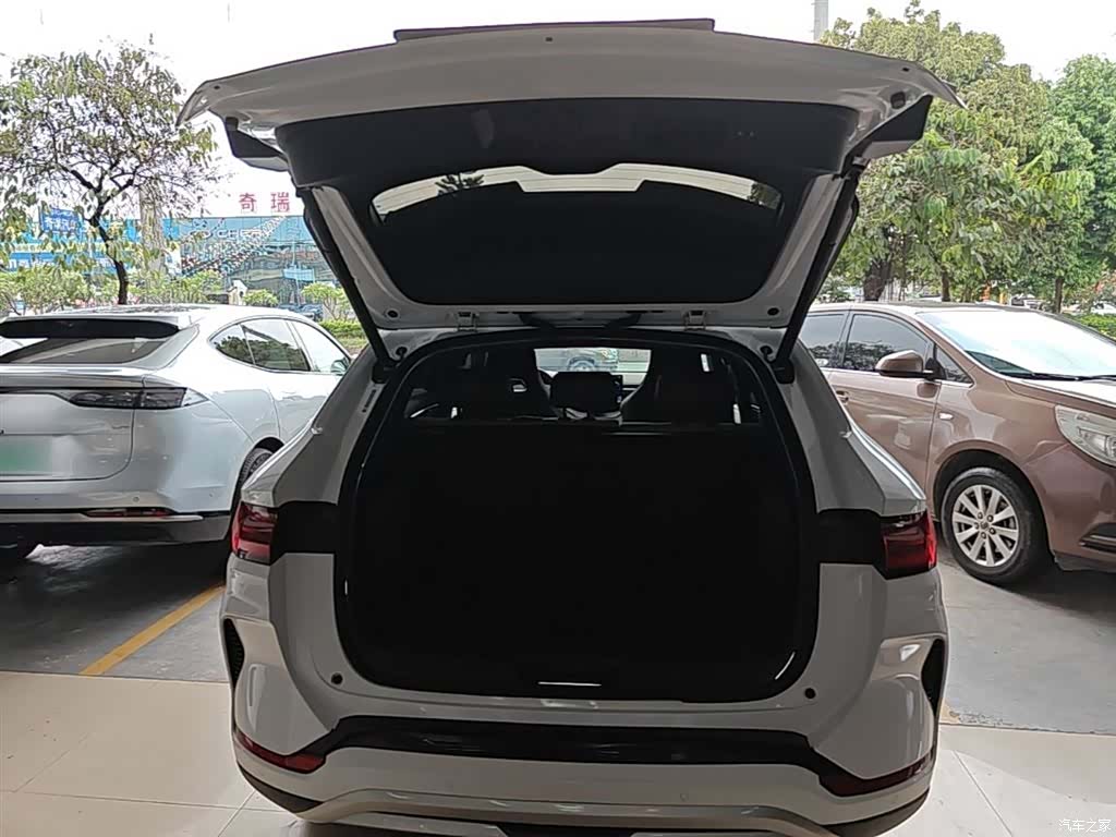 BYD Song, 2025 19