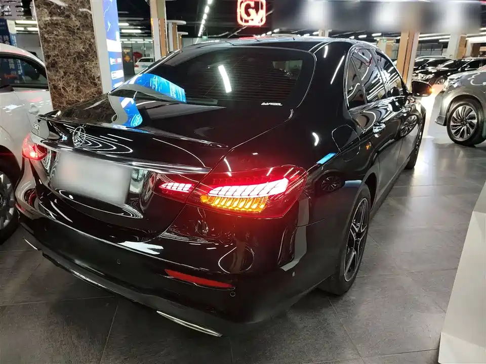 Mercedes-Benz E-class Mercedes-Benz E-class