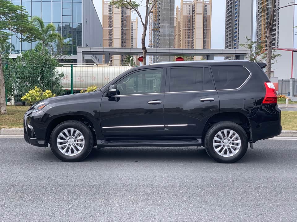 Lexus GX