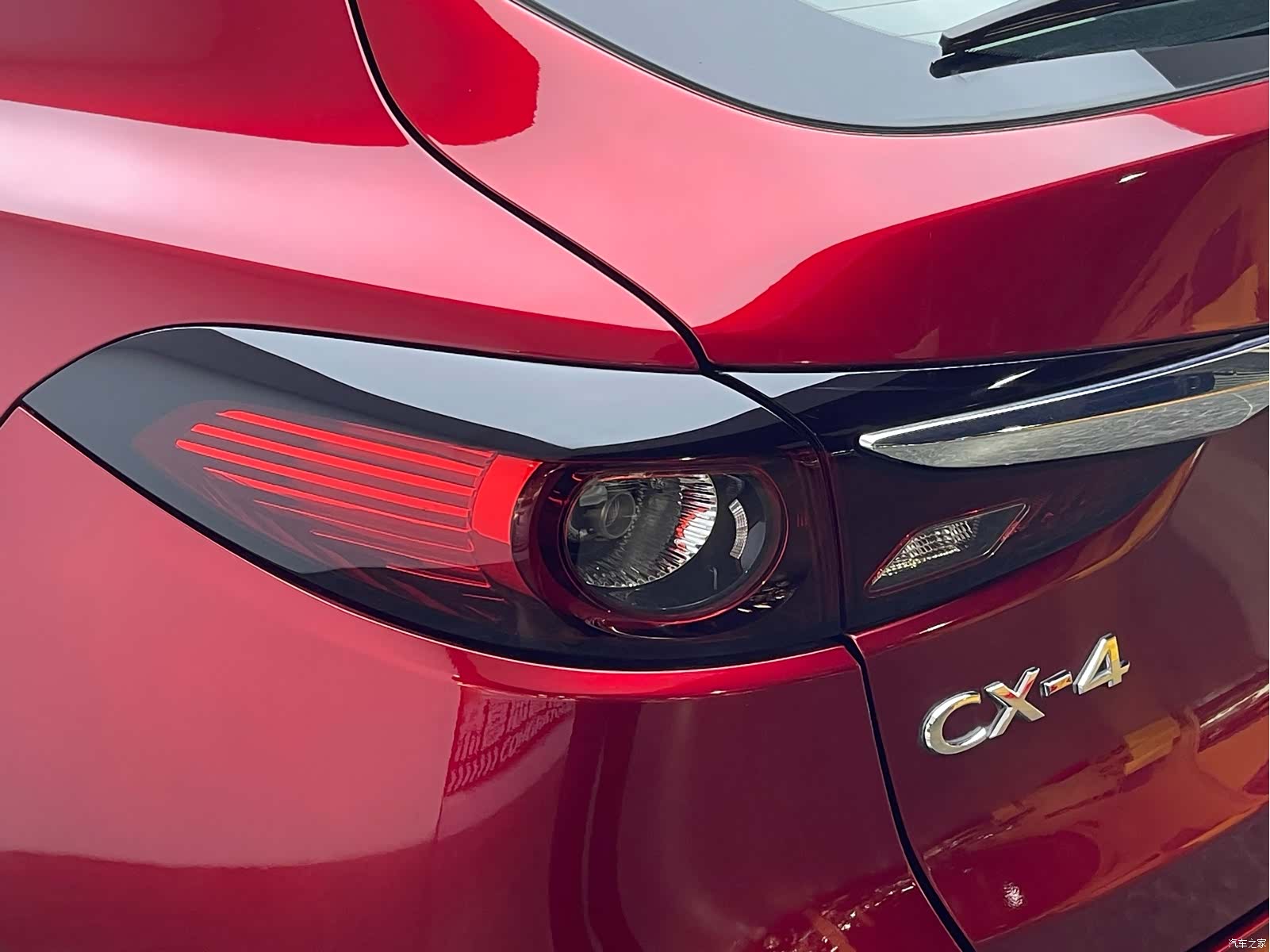 Mazda CX-4, 2021 9