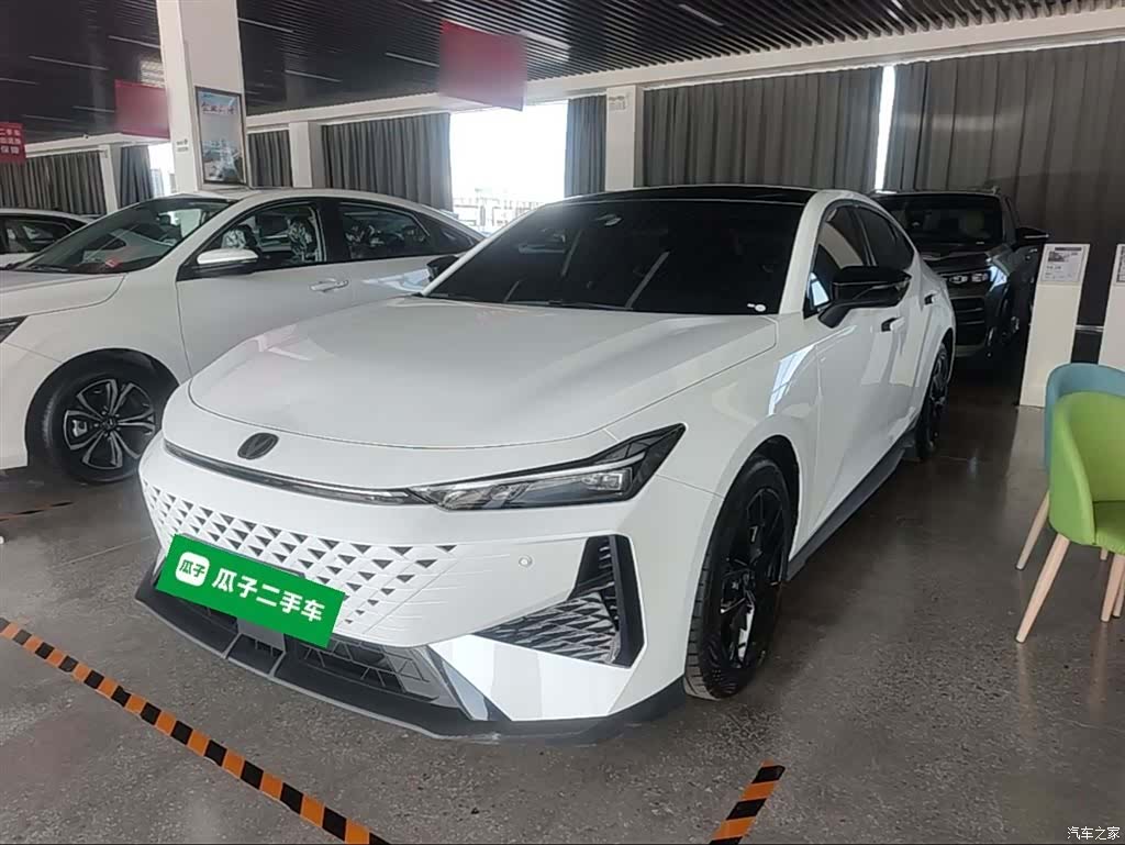 Changan UNI-V, 2025 2