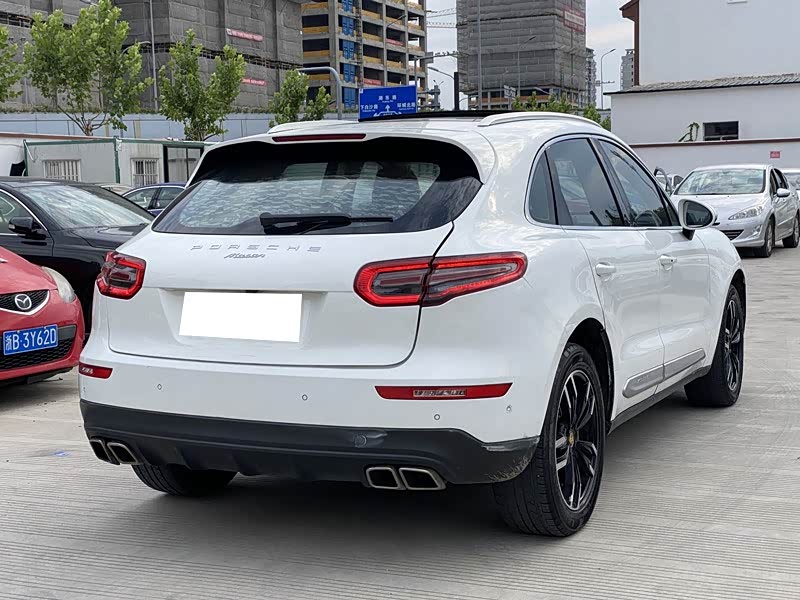 Zotye SR9