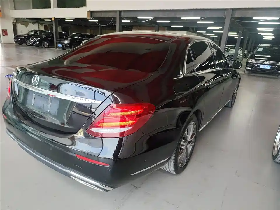 Mercedes-Benz E-class Mercedes-Benz E-class
