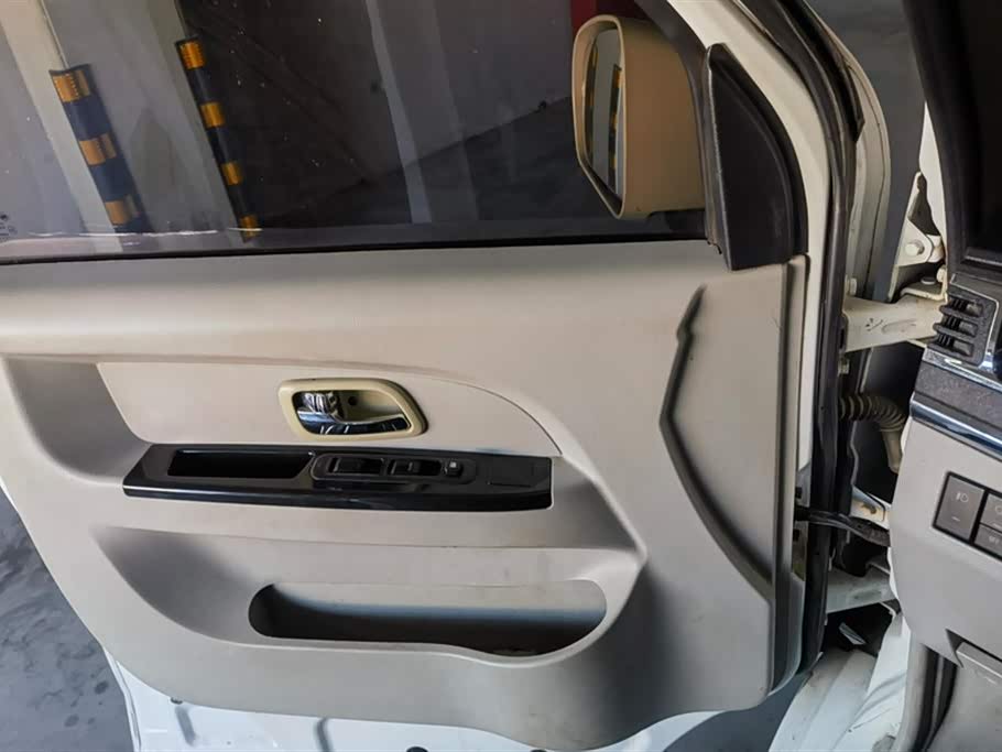 Shineray  Little Sea Lion EV