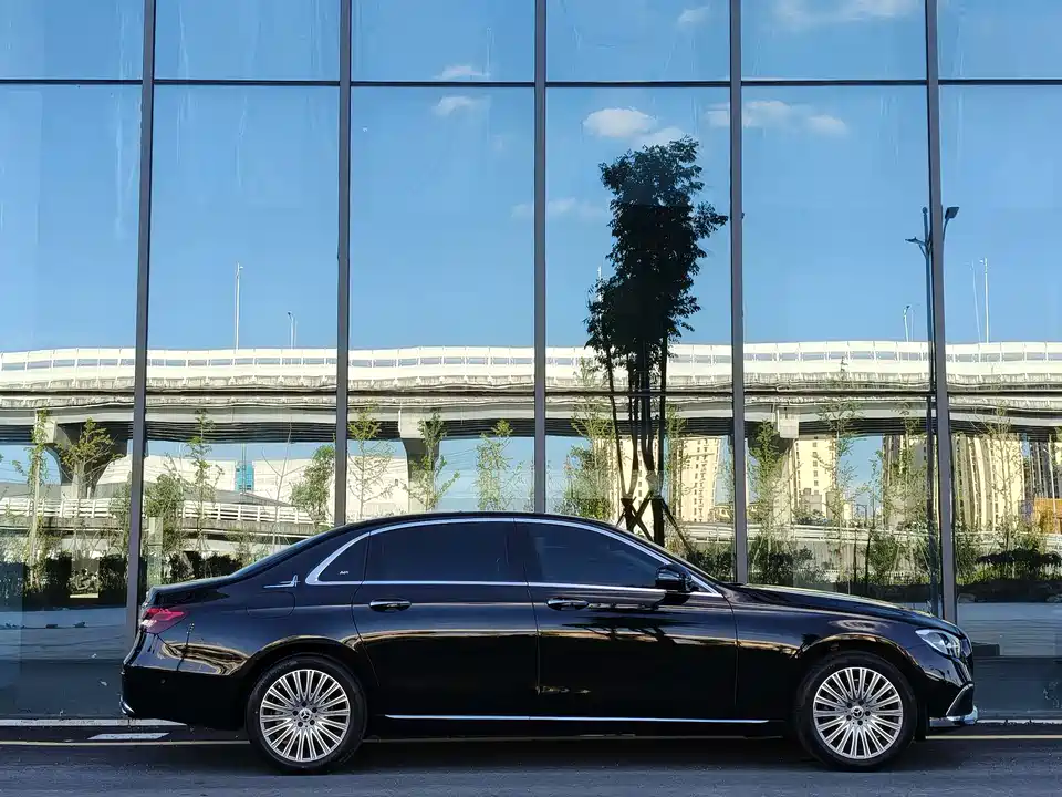 Mercedes-Benz E-class Mercedes-Benz E-class
