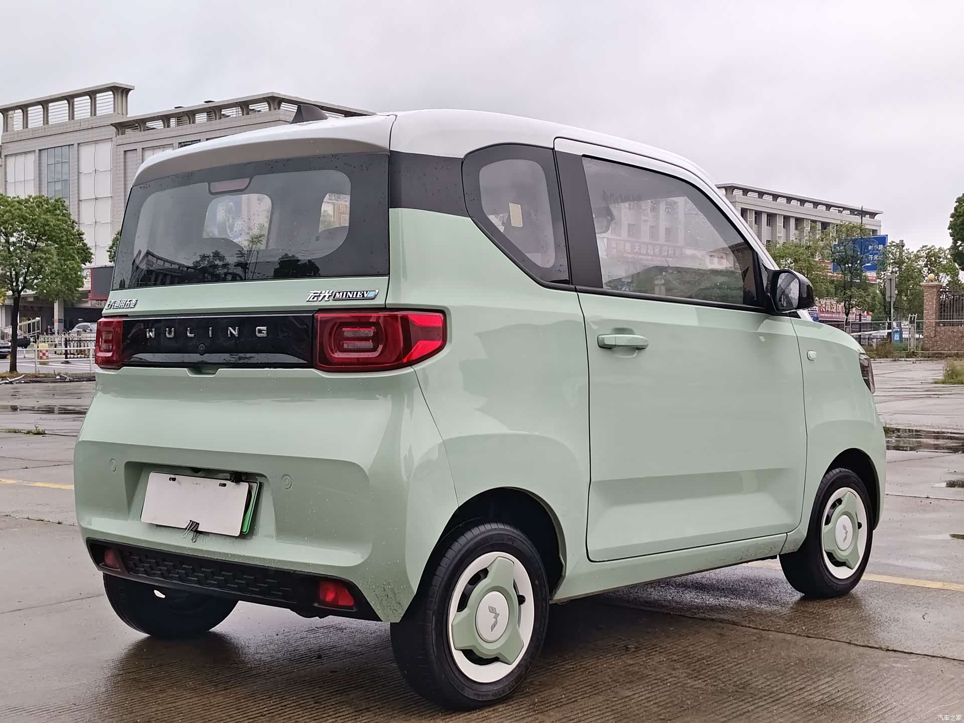 Wuling MINIEV, 2021 4