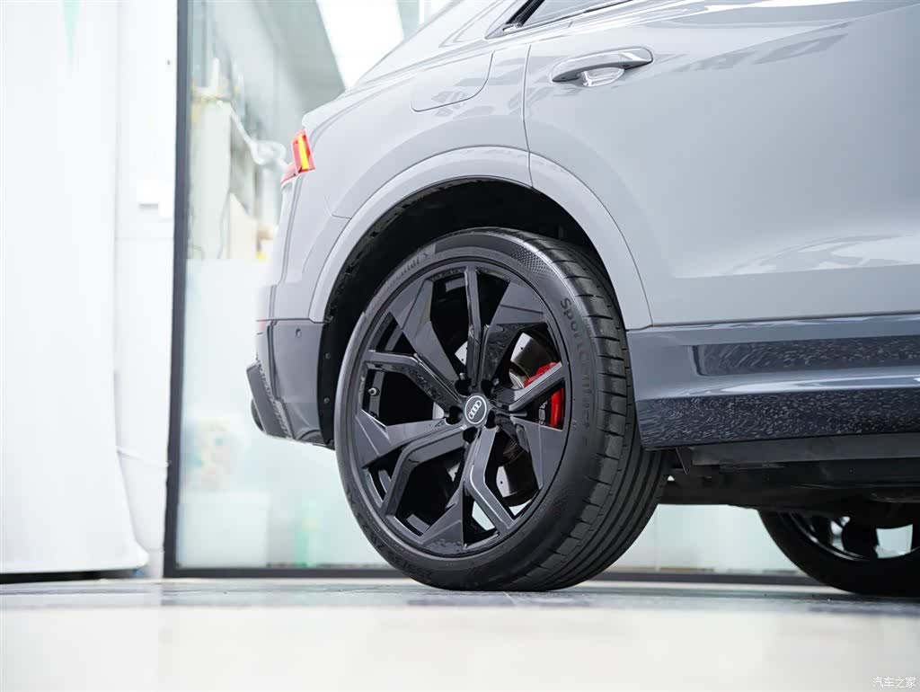 Audi Q8, 2023 56