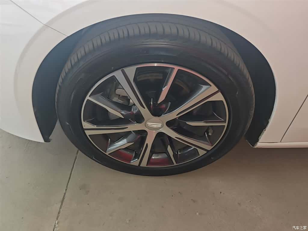 Geely Emgrand, 2025 23