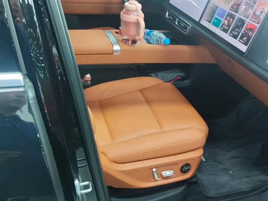 Li Auto Ideal L6