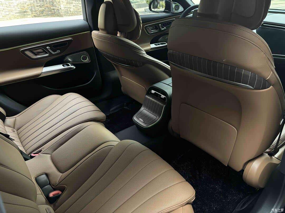 Mercedes-Benz E-Class, 2025 6
