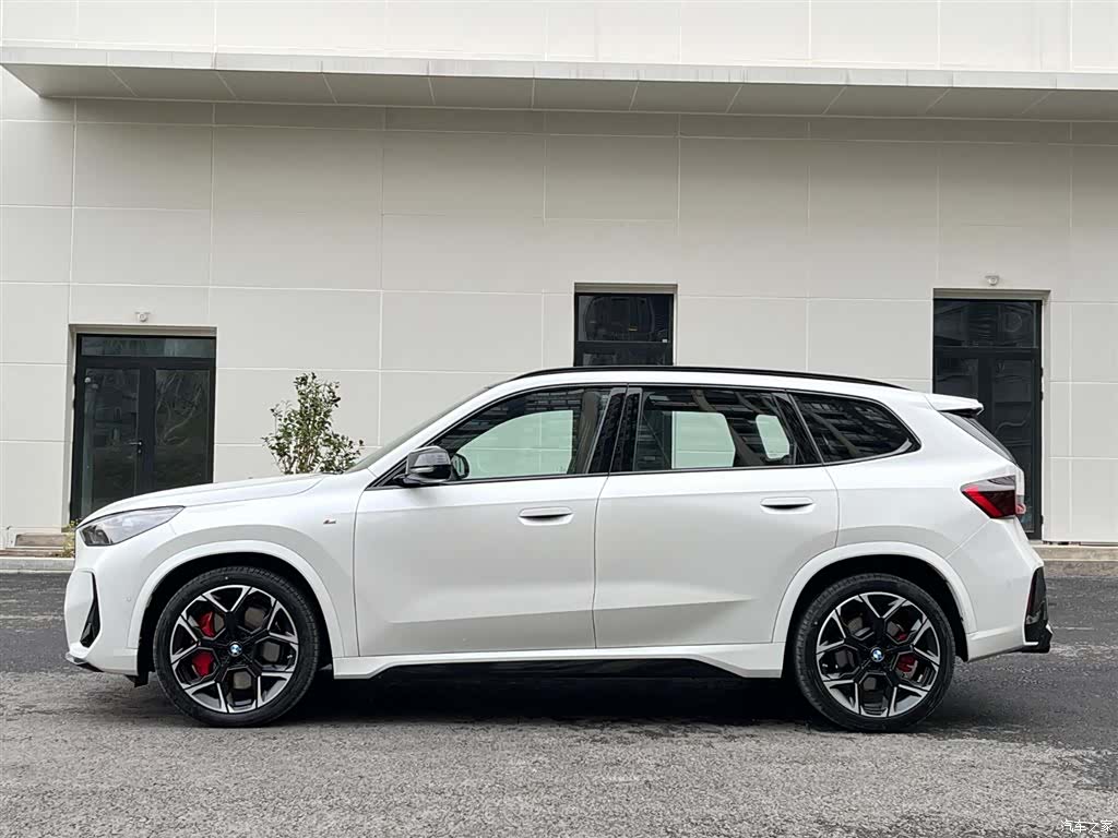 BMW X1, 2024 6