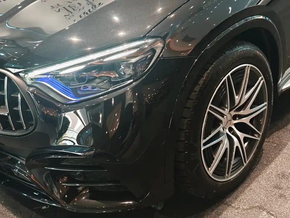 Mercedes-Benz GLC AMG