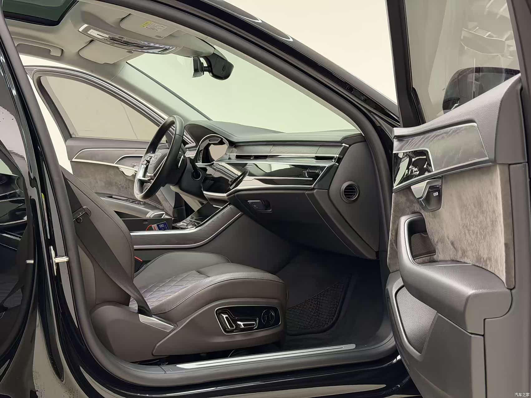 Audi A8L, 2022 11