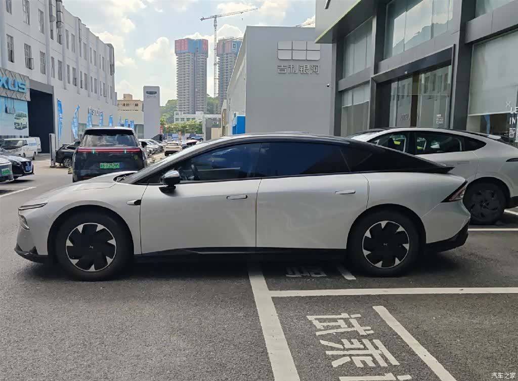 Xpeng P7, 2024 4