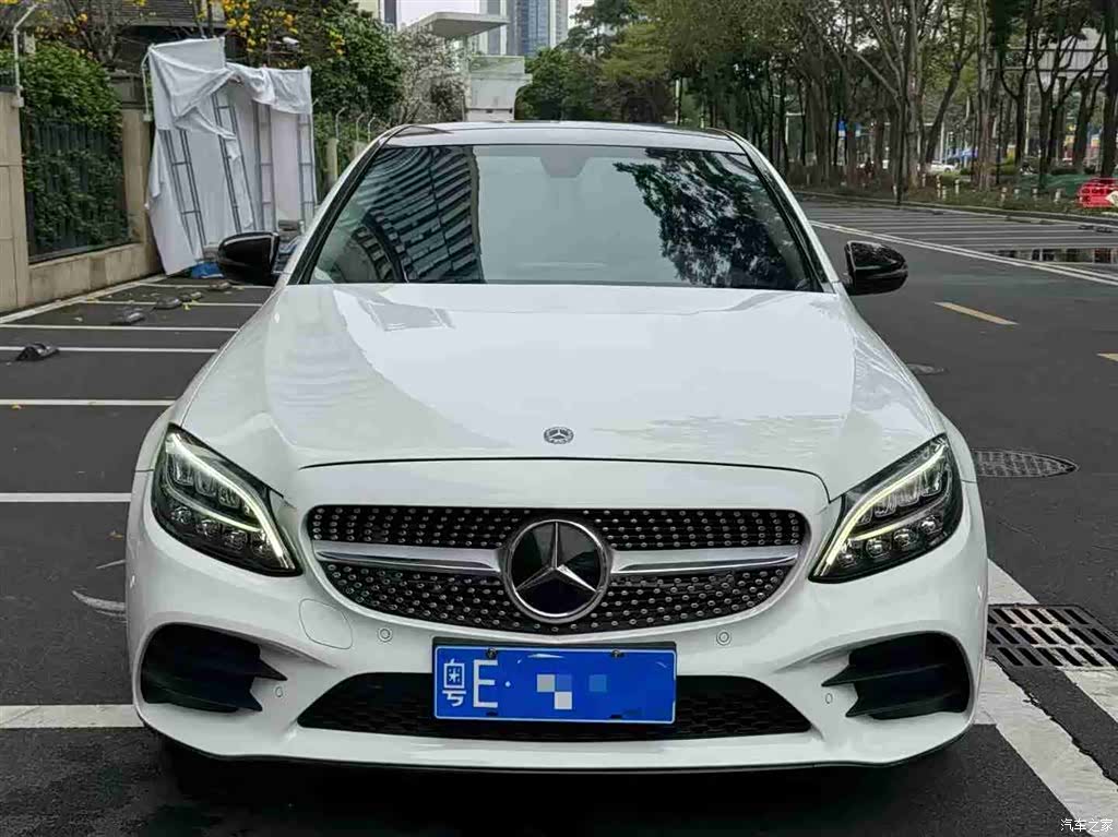 Mercedes-Benz C-Class, 2021 3