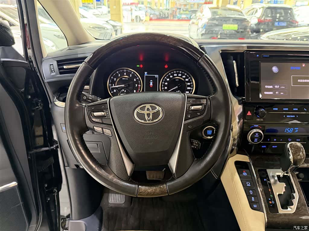 Toyota Alphard, 2019 18
