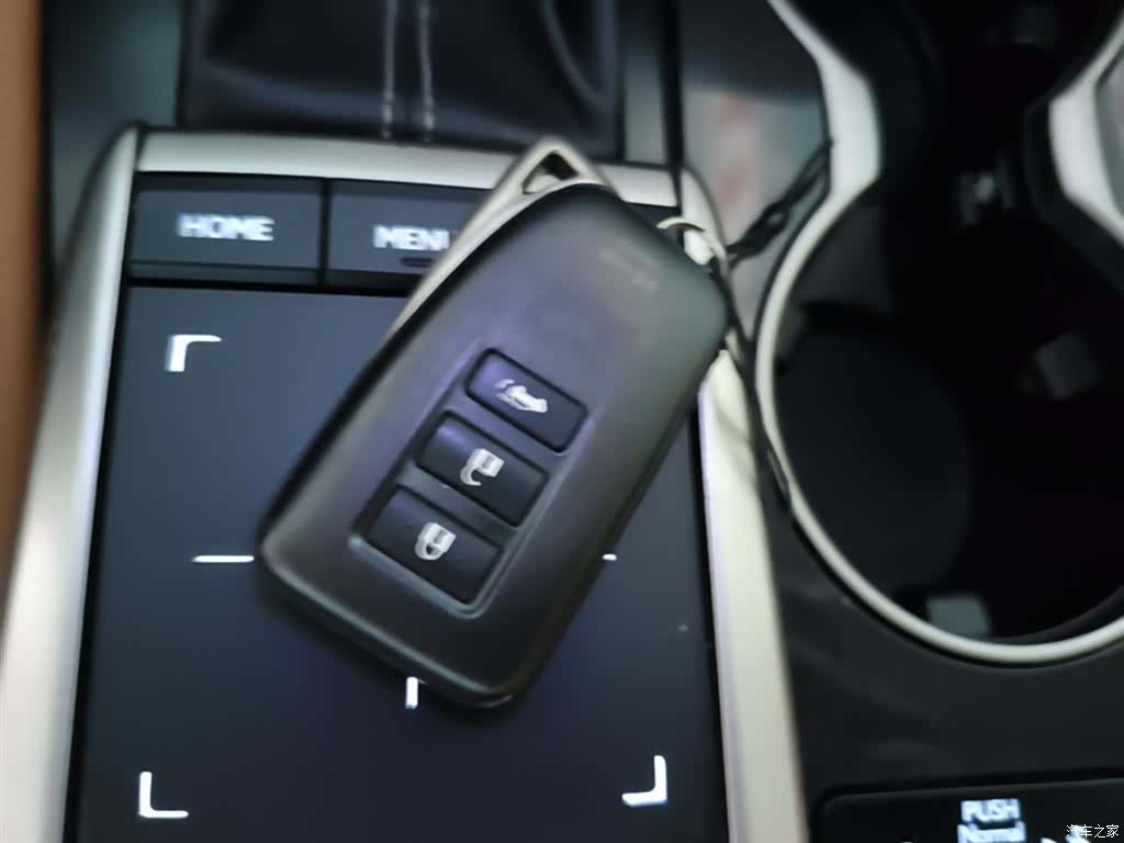 Lexus RX, 2020 9