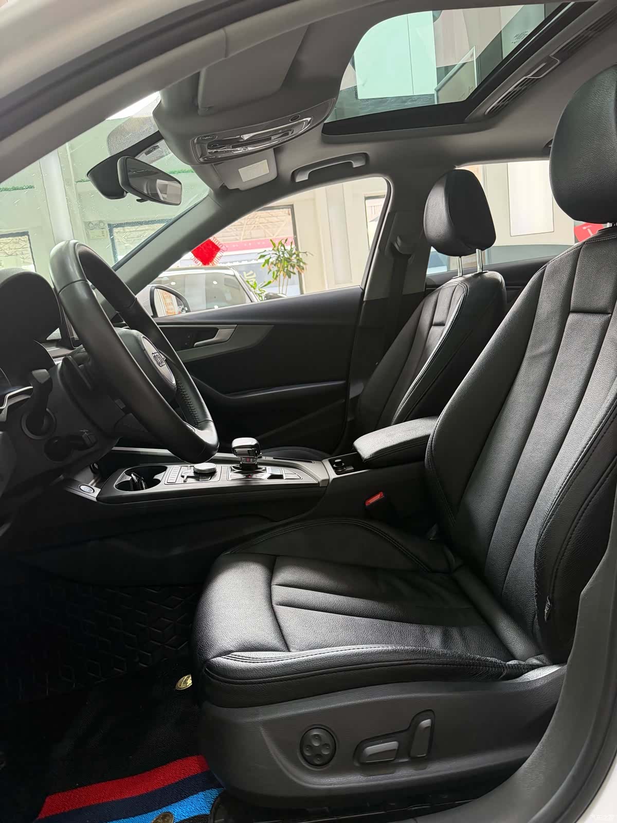 Audi A4L, 2017 4
