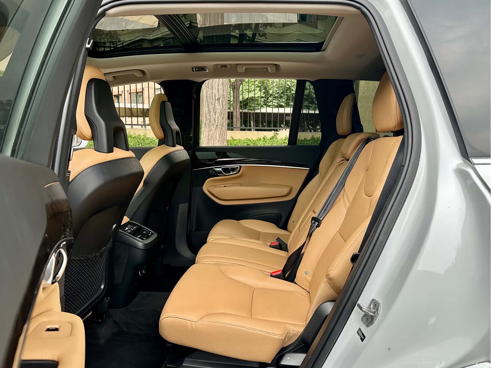 Volvo XC90, 2016 13