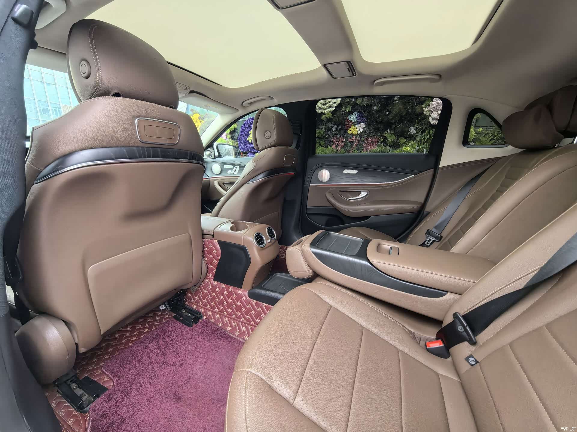 Mercedes-Benz E-Class, 2019 15