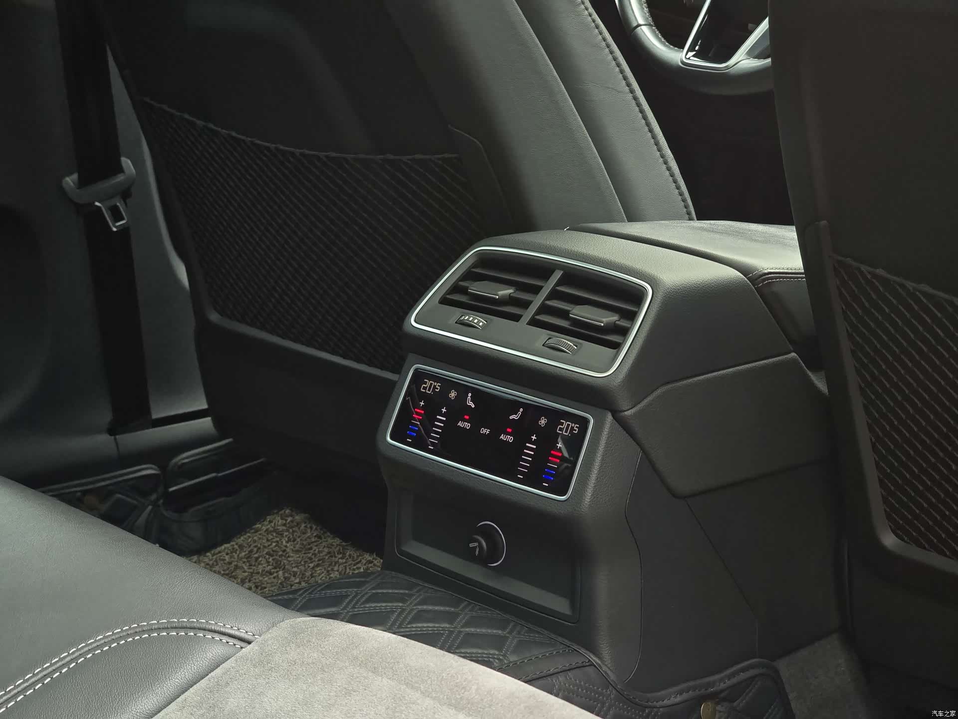 Audi A6L, 2021 11