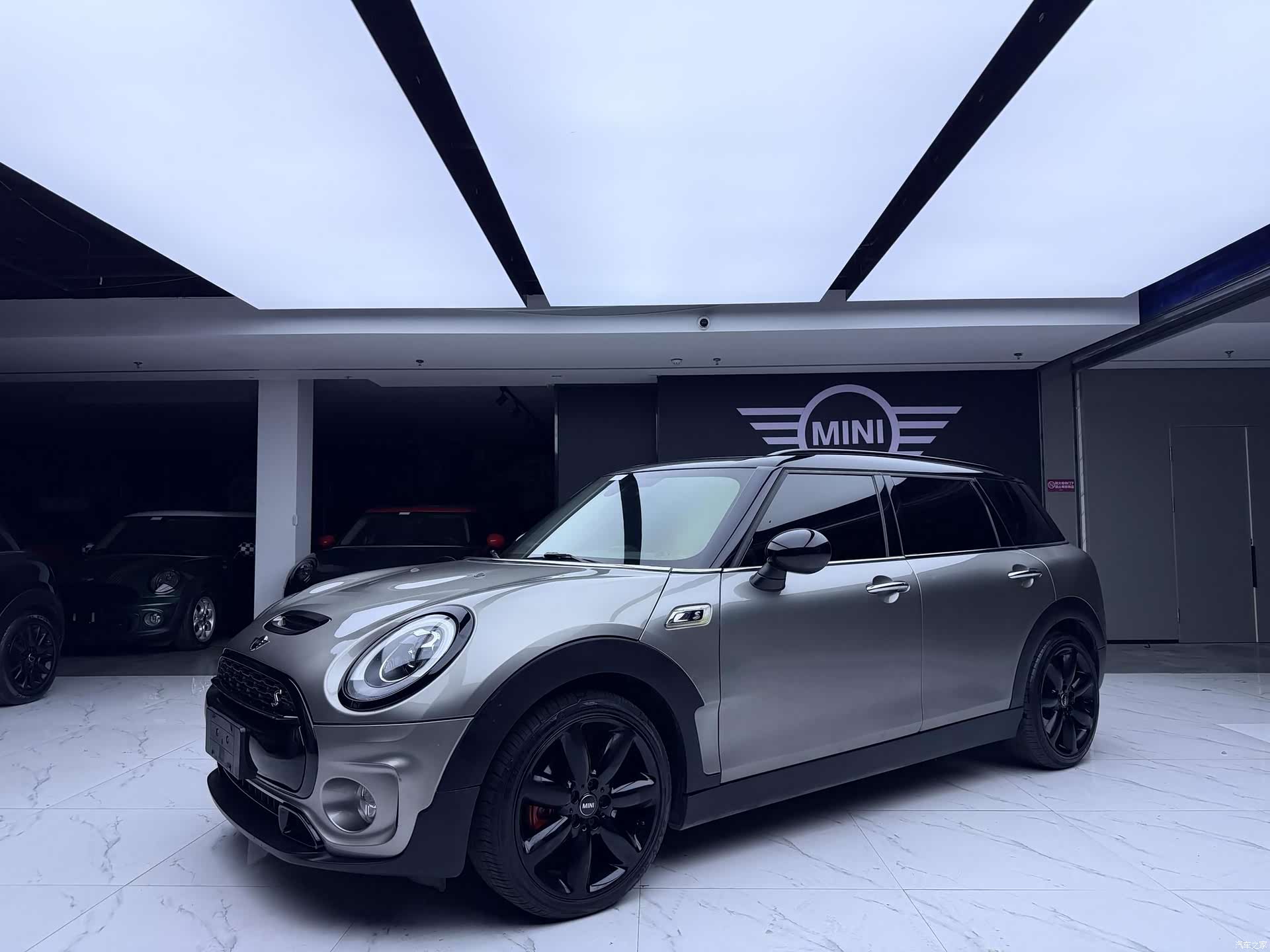 Mini Clubman, 2016 11