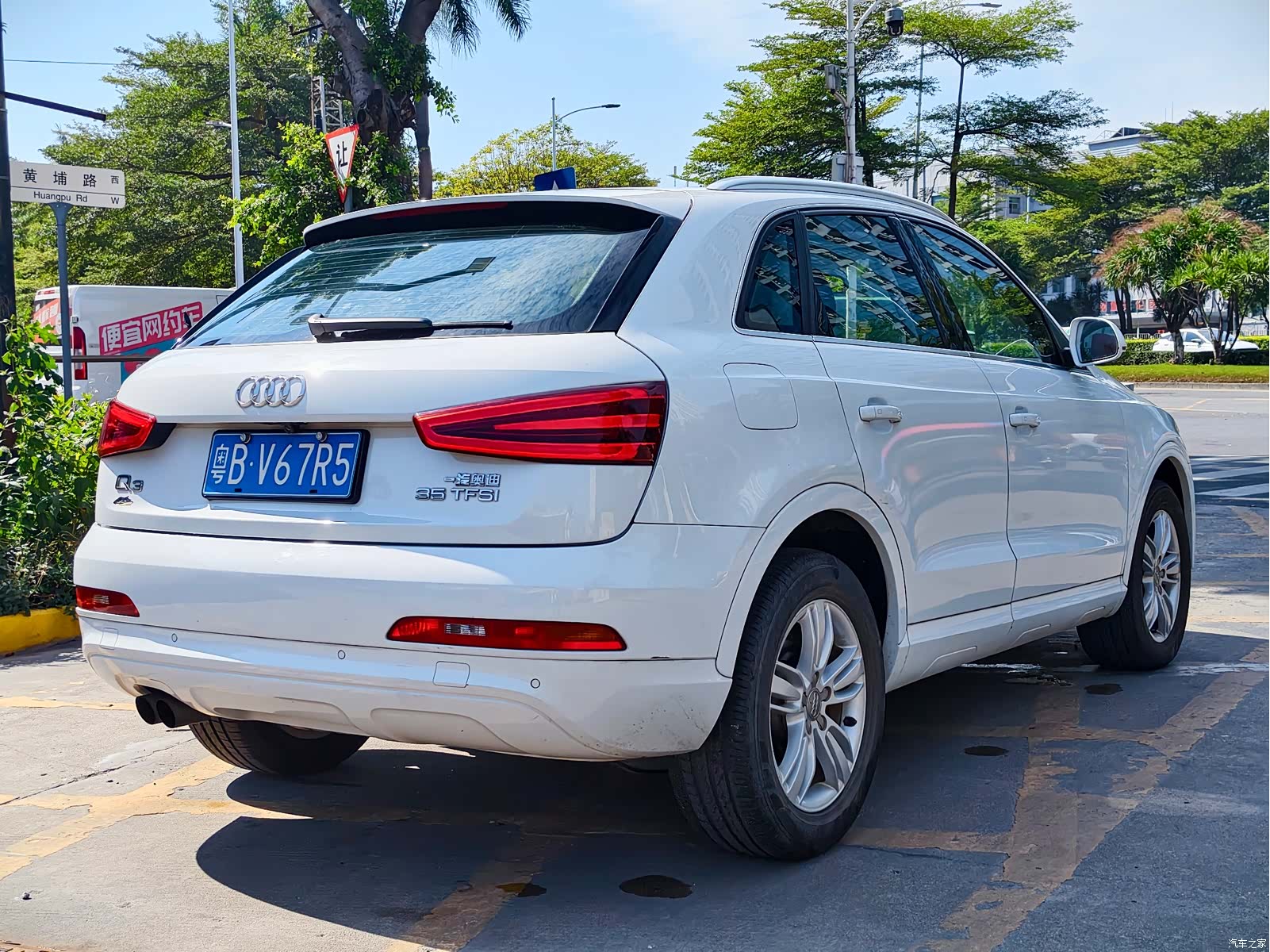 Audi Q3, 2014 9