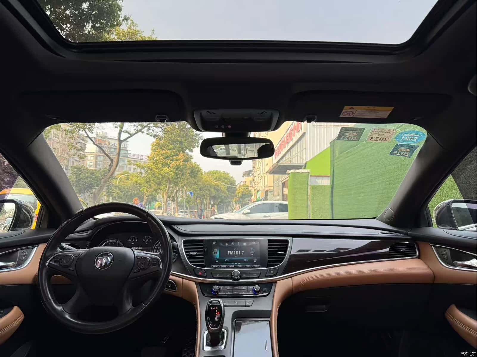 Buick LaCrosse, 2017 все фото