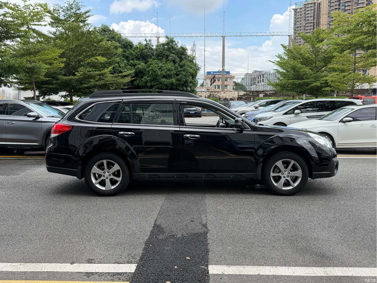 Subaru Outback, 2013 все фото