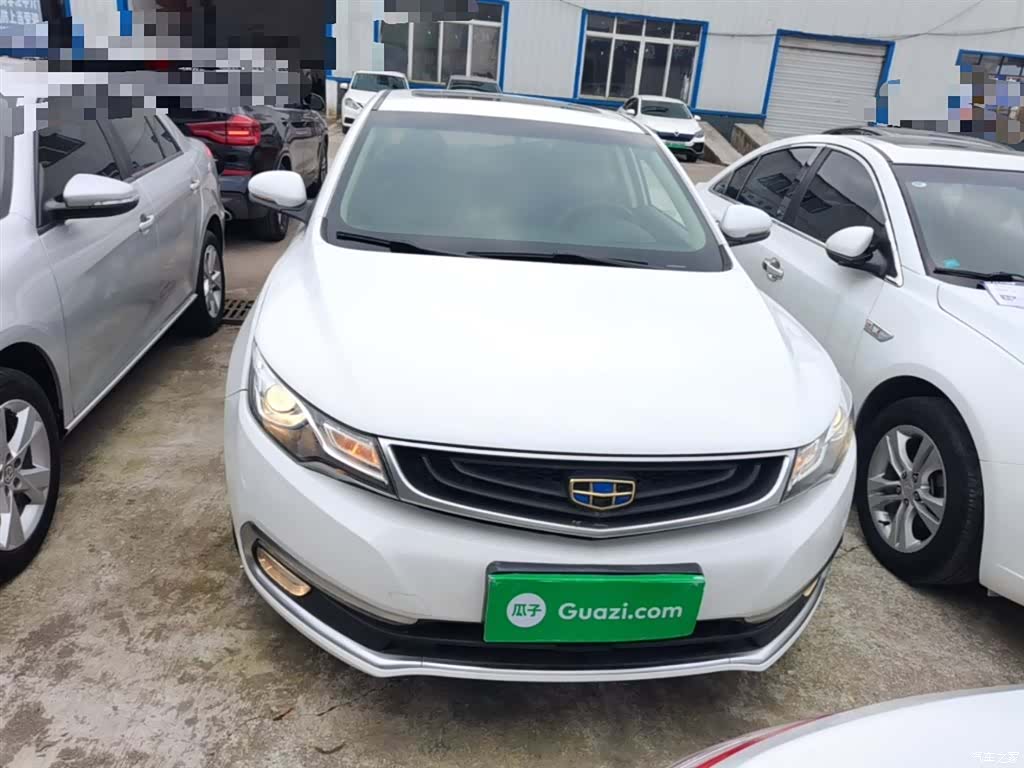 Geely Emgrand, 2017 3
