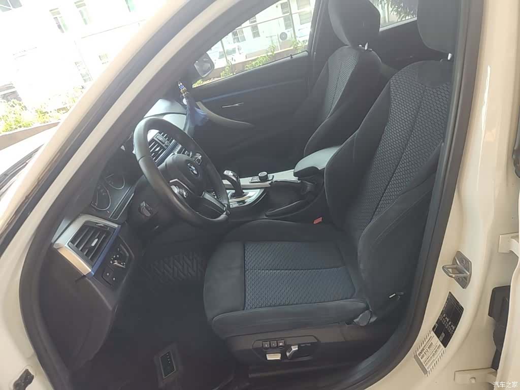 BMW 3 Series, 2018 15