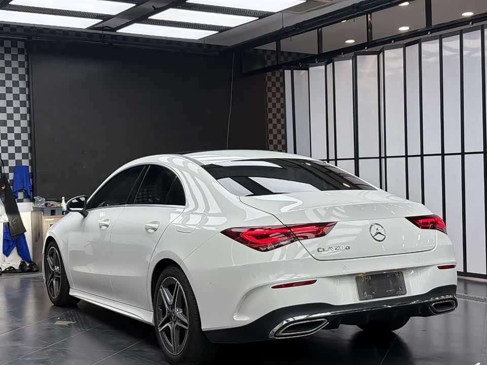 Mercedes-Benz CLA