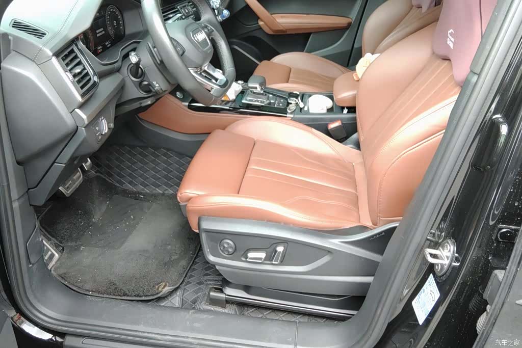 Audi Q5L, 2024 9