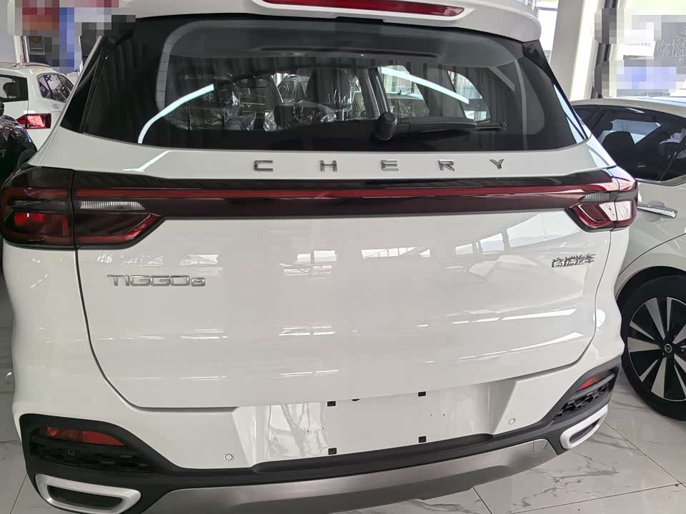 Chery Tiggo 8