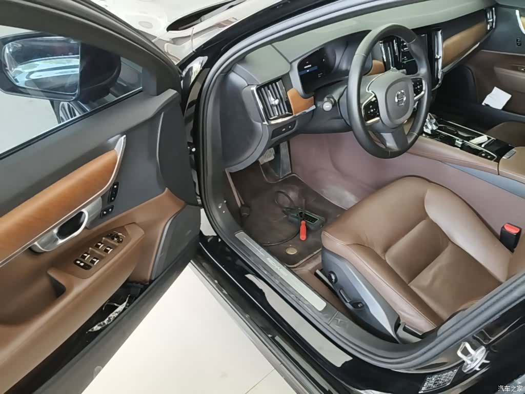 Volvo S90, 2023 16