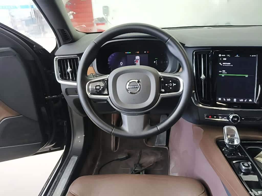 Volvo S90, 2023 11