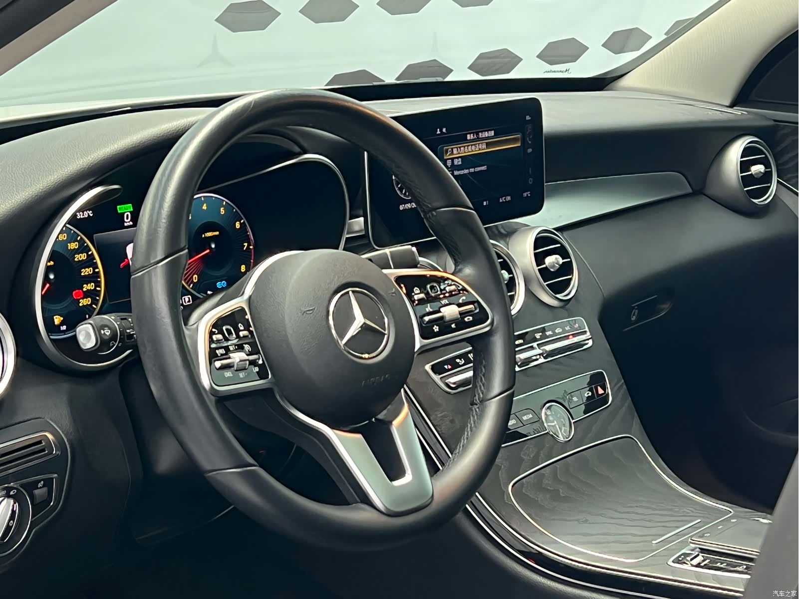Mercedes-Benz C-Class, 2019 7