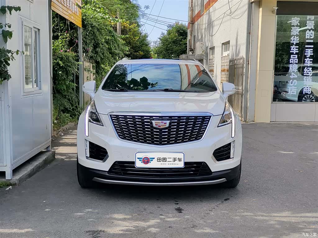 Cadillac XT5, 2022 2
