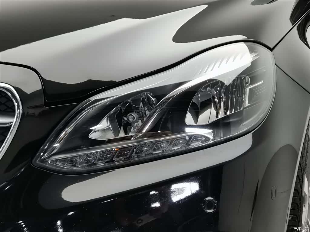 Mercedes-Benz E-Class, 2016 7