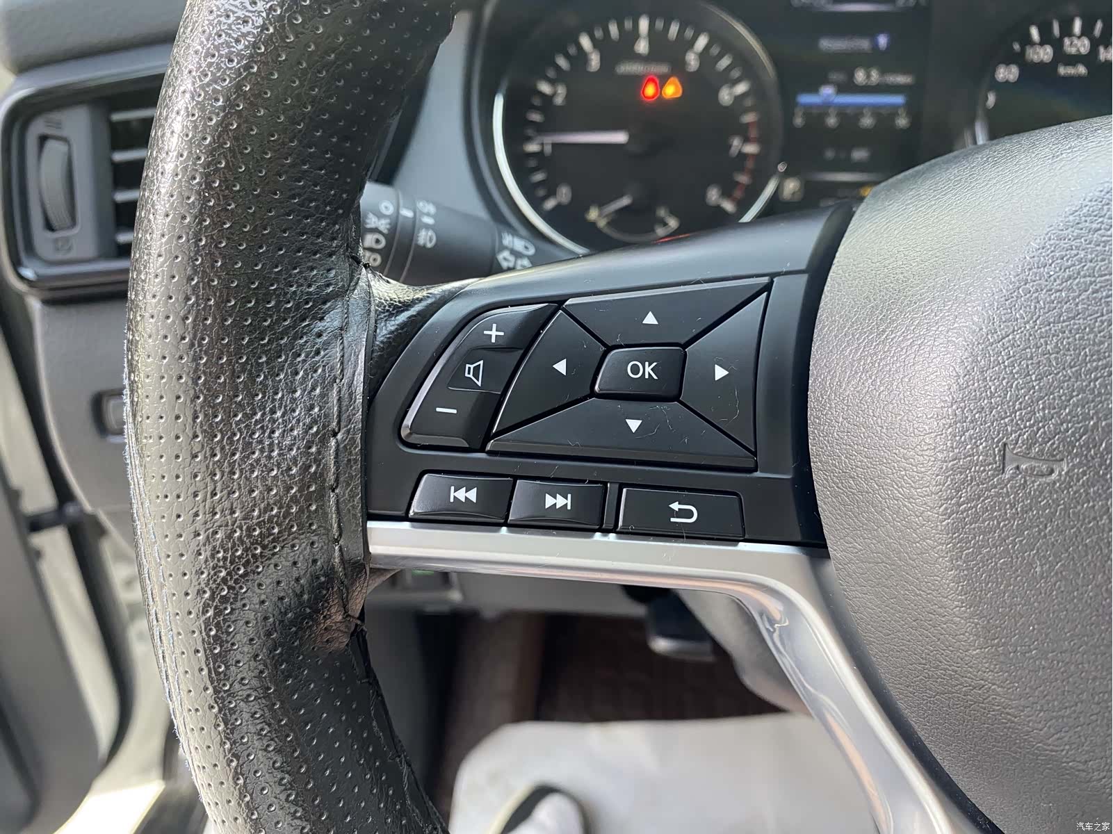 Nissan X-Trail, 2023 12