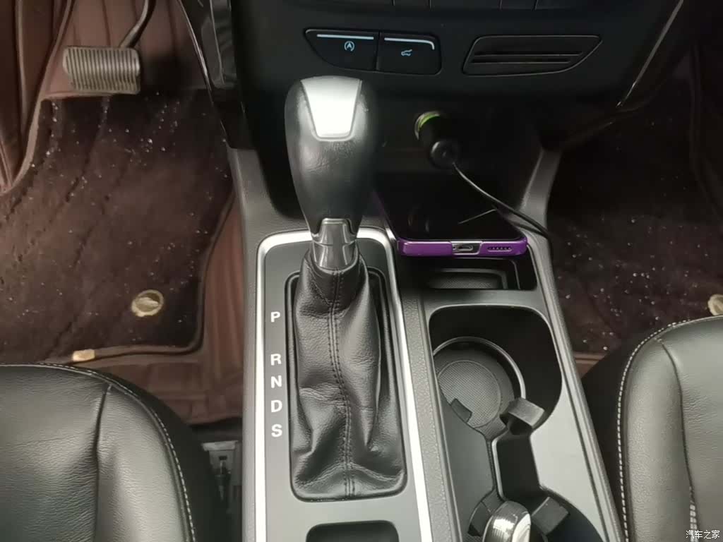 Ford Kuga, 2017 14