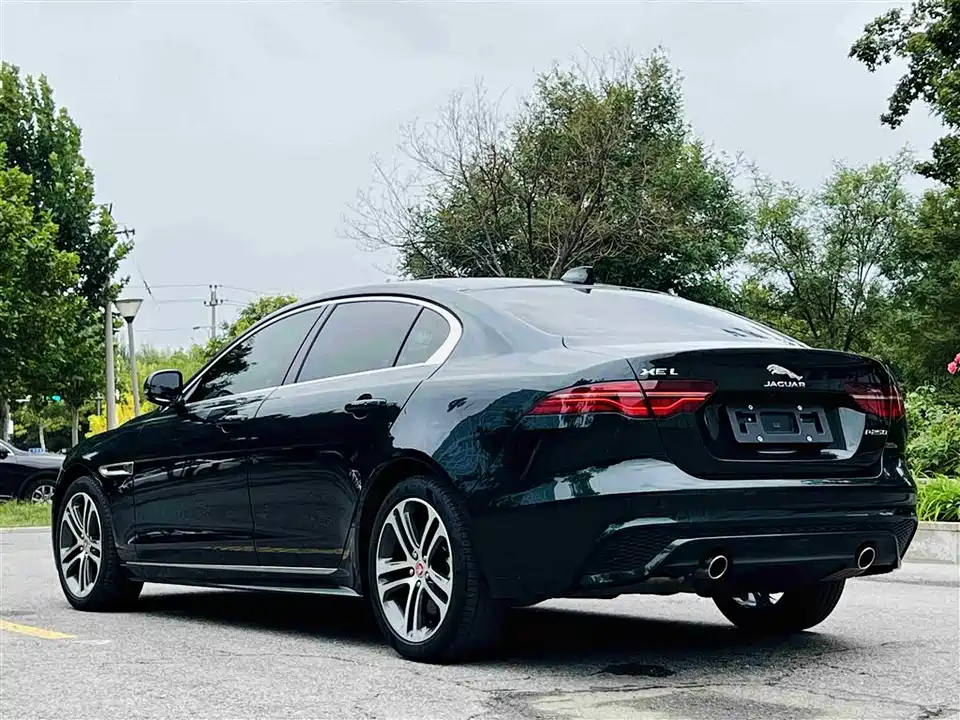 Jaguar XEL