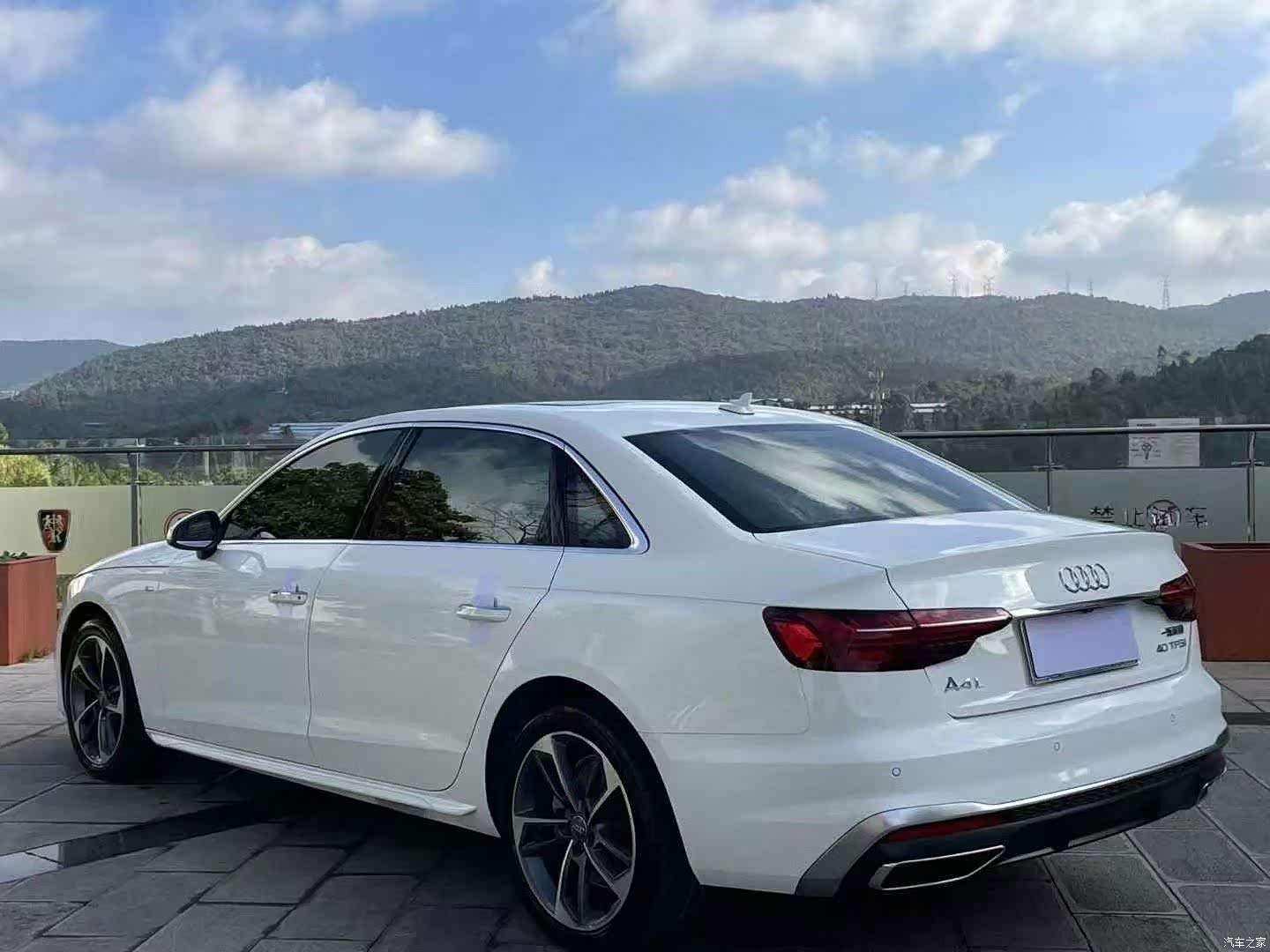 Audi A4L, 2020 9