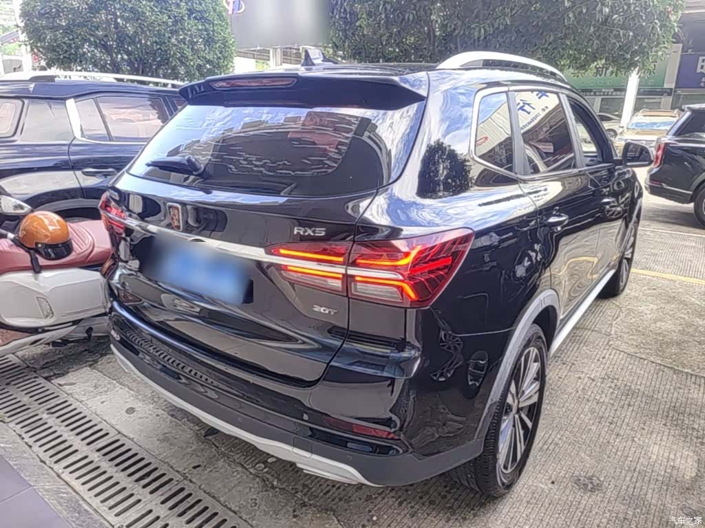 Roewe RX5, 2019 7