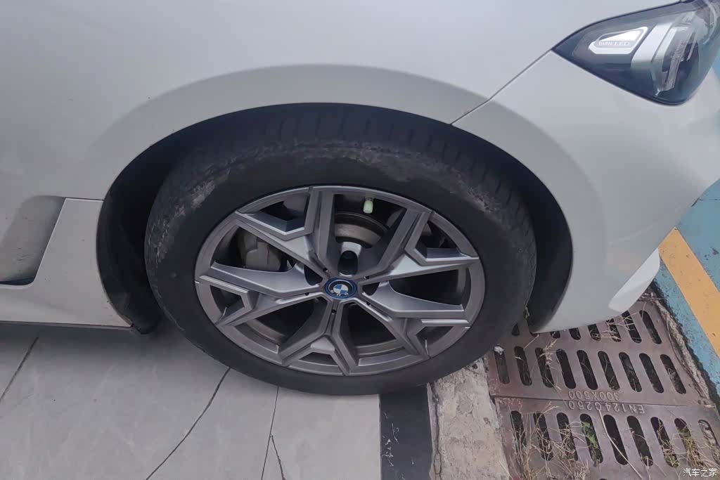 BMW i3, 2023 6