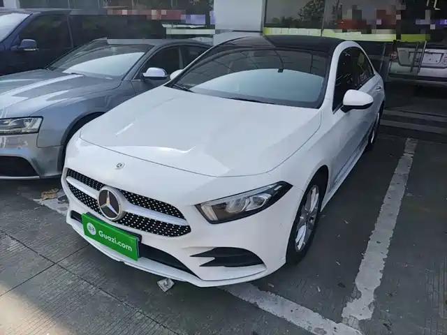 Mercedes-Benz A-Class 2021 — купить из Китая под заказ