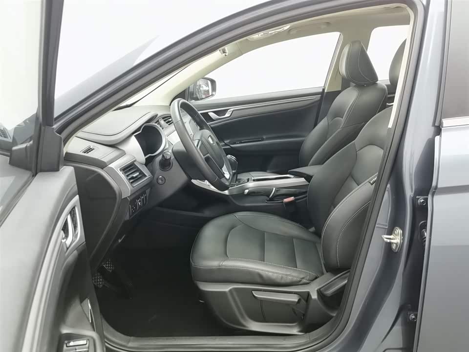 Geely Emgrand GL