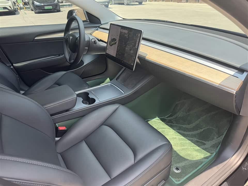 Tesla Model 3 Tesla Model 3